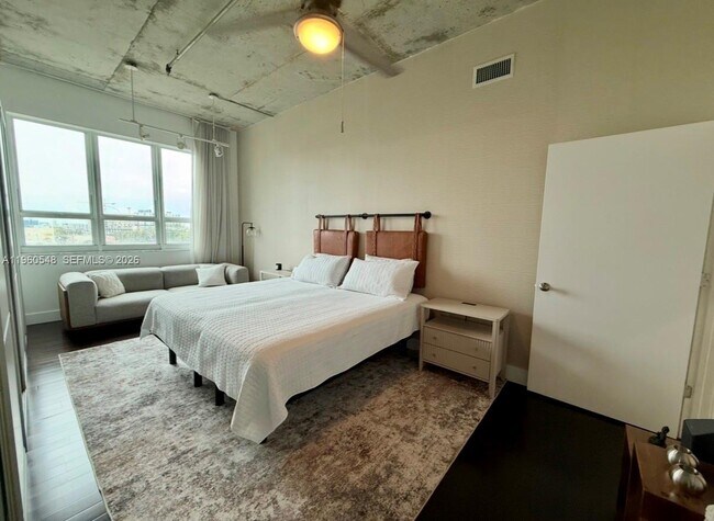 Building Photo - 2001 S Biscayne Blvd