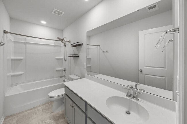 Building Photo - Beautiful Rental in Coosaw Preserve