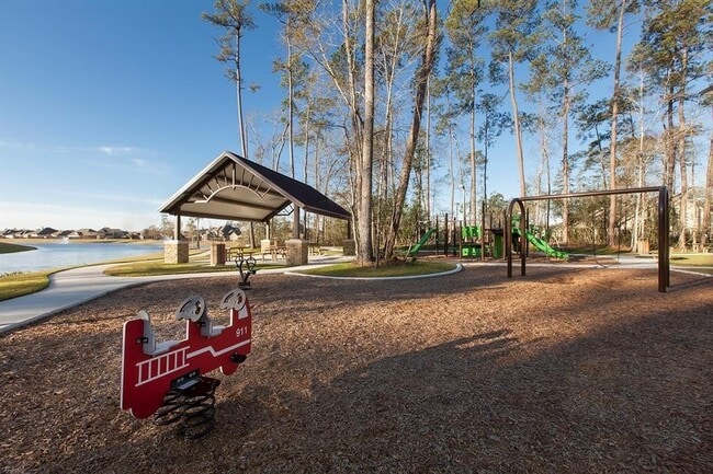Building Photo - 2622 Ivy Wood Ln