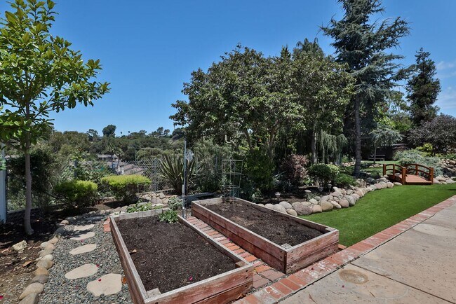 Building Photo - 3128 Courser Ave