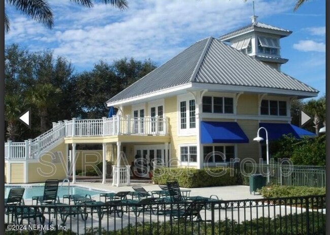 Building Photo - 100 Fairway