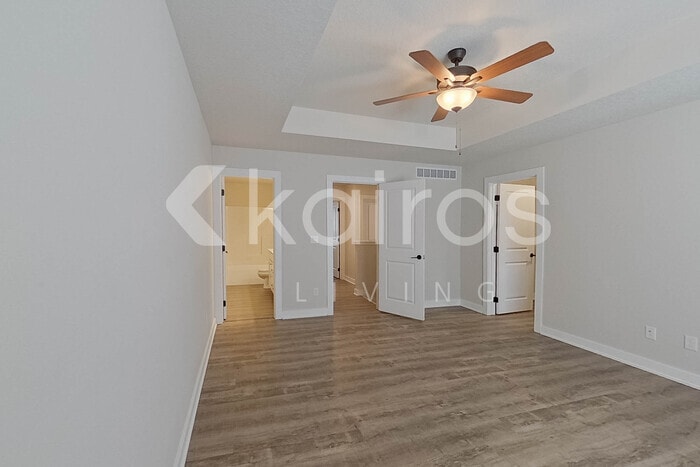 Building Photo - 6918 Bluebell Ct