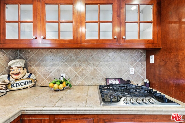 Building Photo - 22101 Buenaventura St