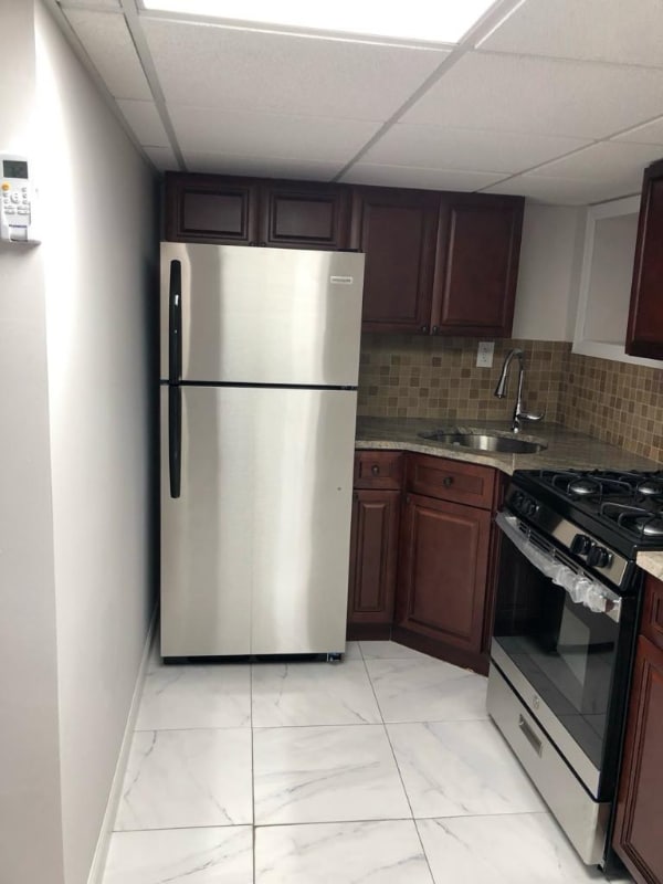 Building Photo - 388 12th Ave