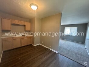 Building Photo - 470-476 2nd Street
