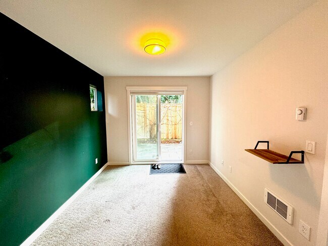 Building Photo - 18322 1st Ave NE