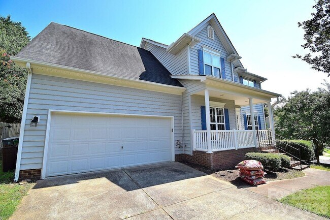 Building Photo - 2941 Glen Summit Dr