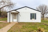 Building Photo - 709 E 1st St