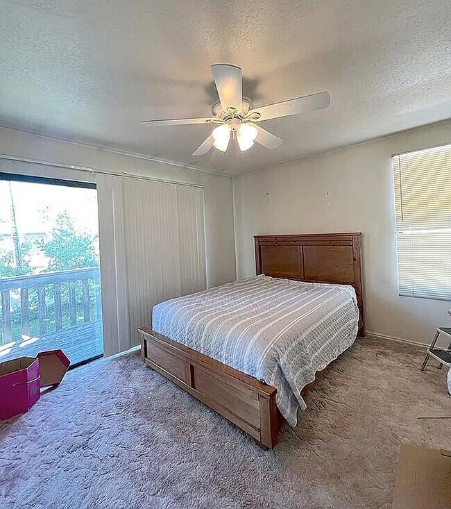 Building Photo - 1213 Charlton Ave