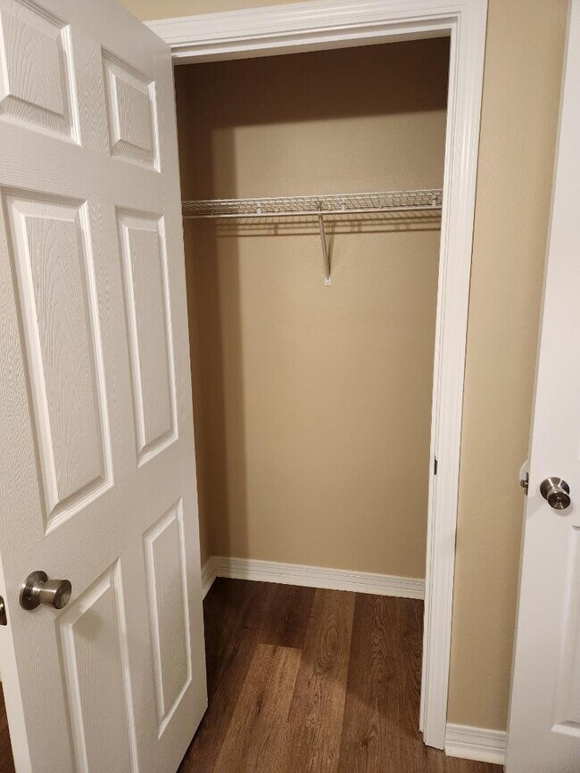 Building Photo - 8906 Winter Ct