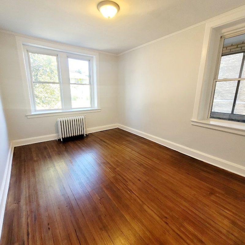 Building Photo - 1611 Hampton Blvd