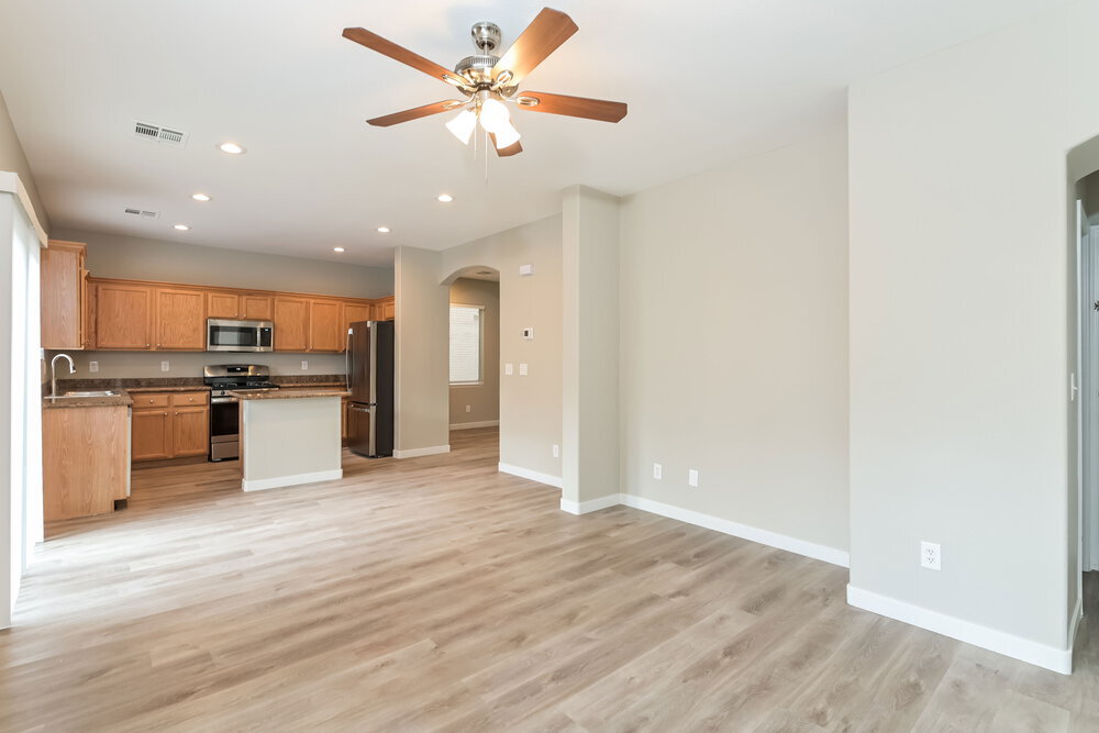 Building Photo - 10931 Colour Magic St