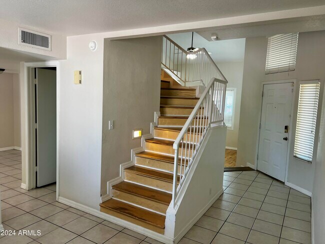 Building Photo - 4643 N 99th Dr