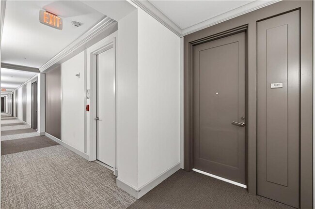 Building Photo - 1820 Peachtree St NW