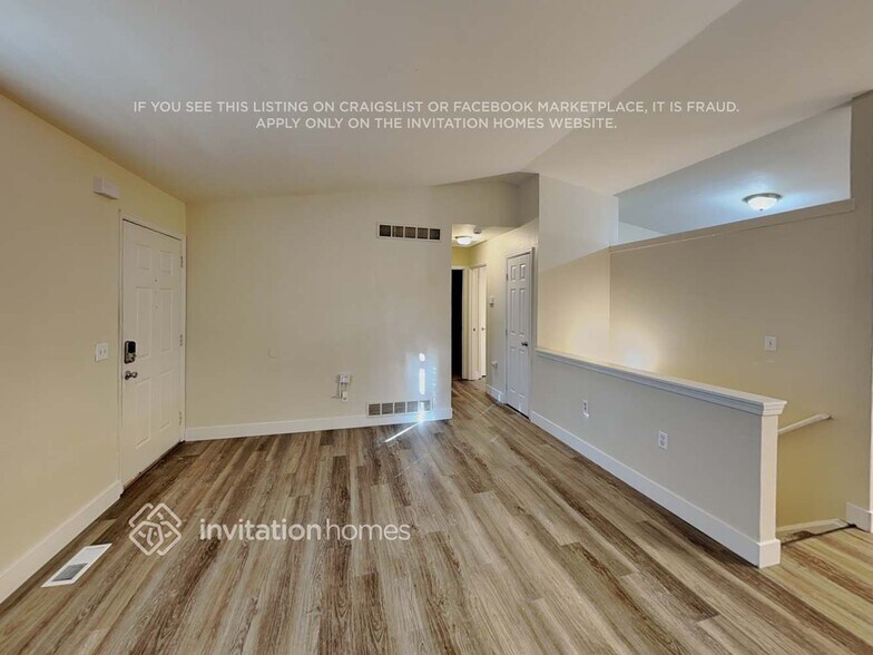Building Photo - 4258 S Pitkin St