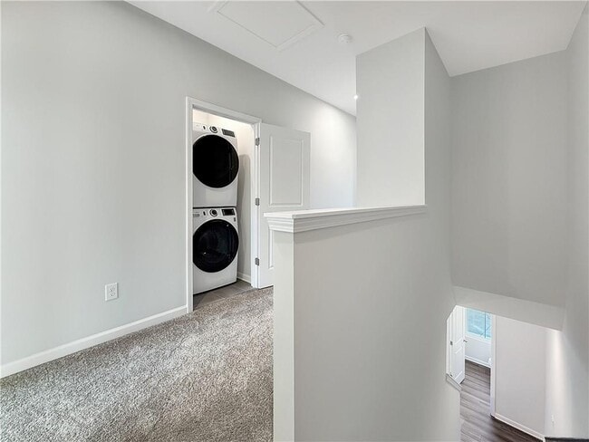 Building Photo - 1434 Creekside Cir NW