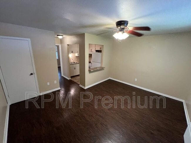 Building Photo - 4114 Florida St