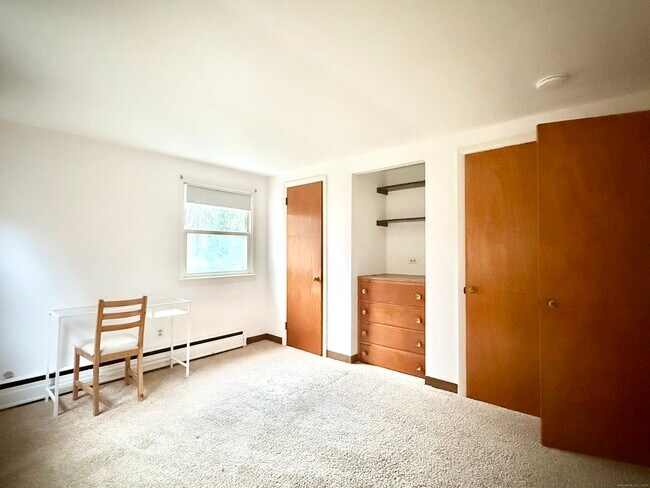 Building Photo - 213 Georgetown Rd