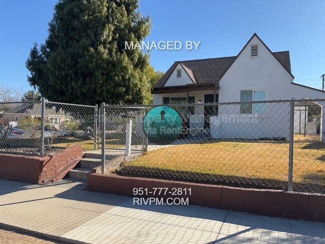 Building Photo - 2510 Lime St