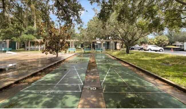 Building Photo - 19335 Water Oak Drive