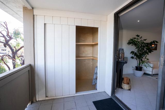 Building Photo - 3098 Rue D’Orleans