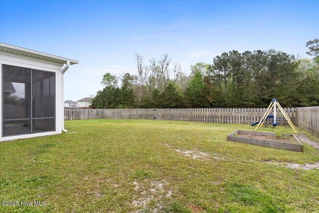 Building Photo - 1044 Slater Way