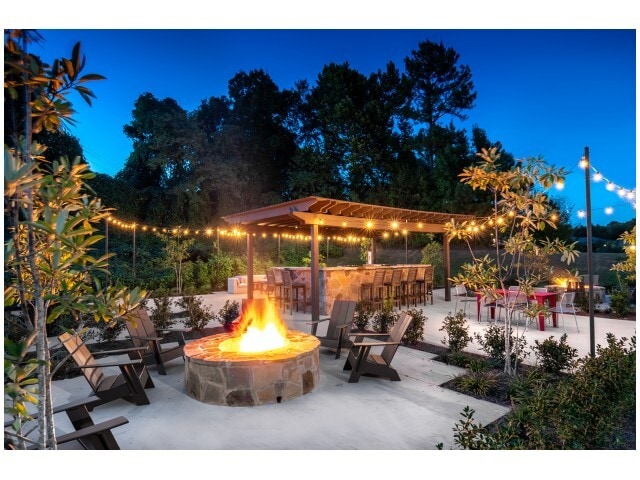 Primary Photo - Flatts at South Campus