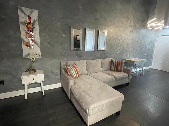 Building Photo - 3699 Atrium Dr