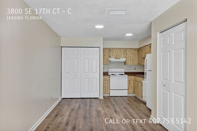 Building Photo - 3800 SE 17th Ct