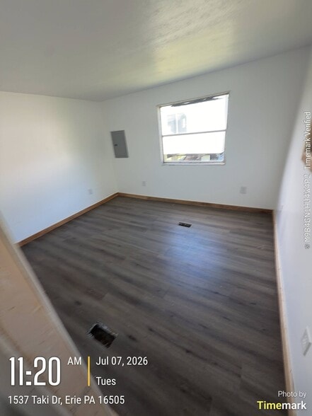 Building Photo - 2971 W 12th St