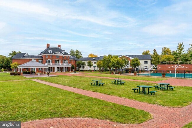 Building Photo - 16329 Flotsam Ln