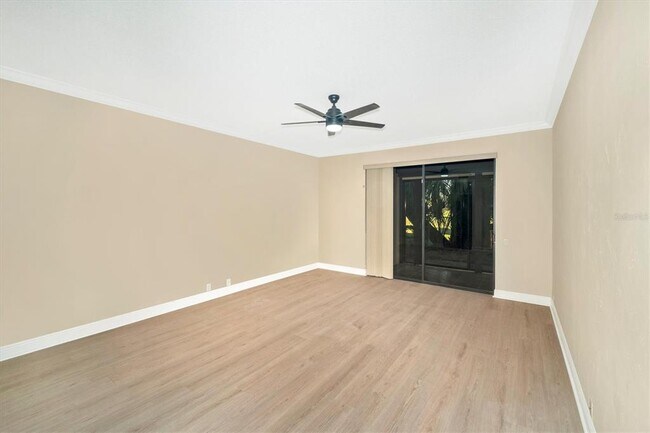 Building Photo - 7669 Fairway Woods Dr