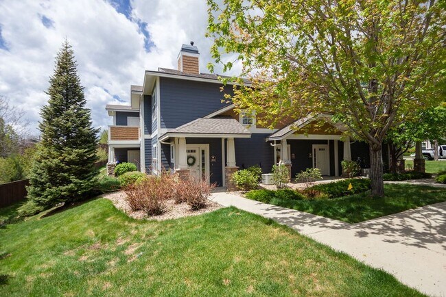 Primary Photo - 2421 Owens Ave