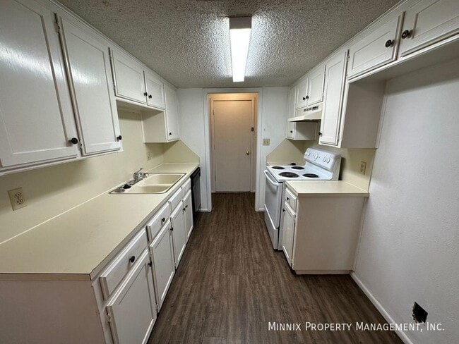 Building Photo - 6616 Hope Ave