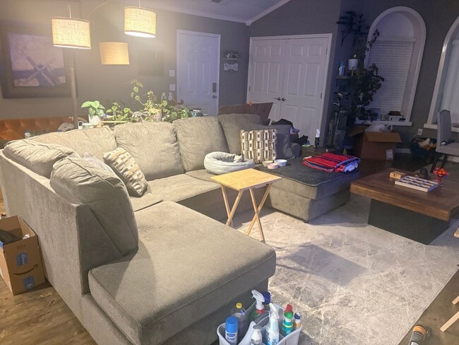 Building Photo - O102 2 Bedroom 2 Bathroom Apartment in Hildale *utilities included*