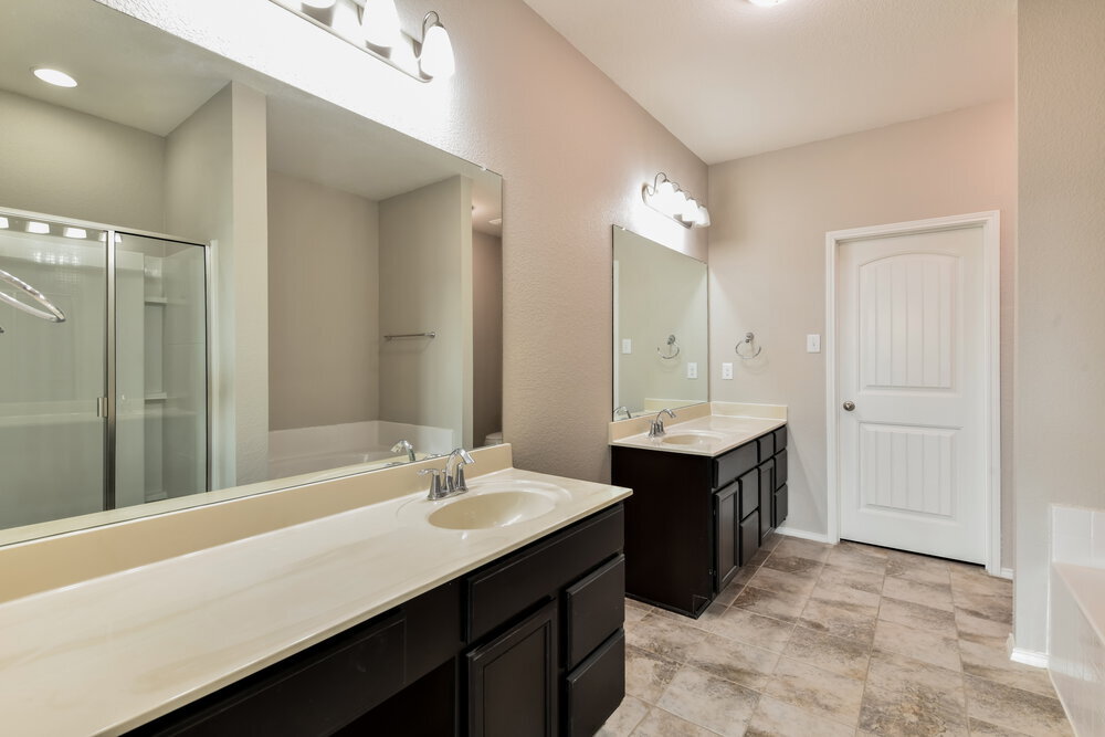 Building Photo - 8225 Spruce Meadows Dr