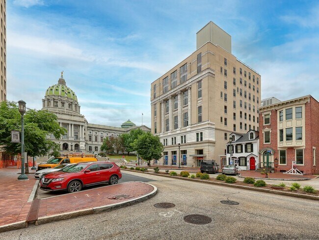 Building Photo - 231 State St