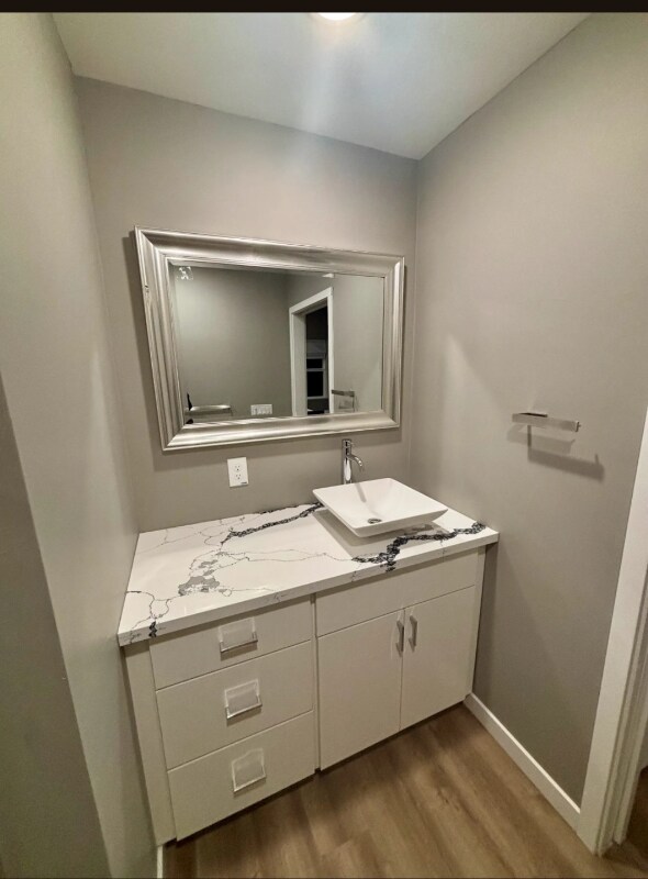 Building Photo - 2178 Oakmont St