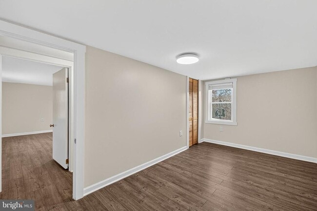 Building Photo - 239 McDonald Rd