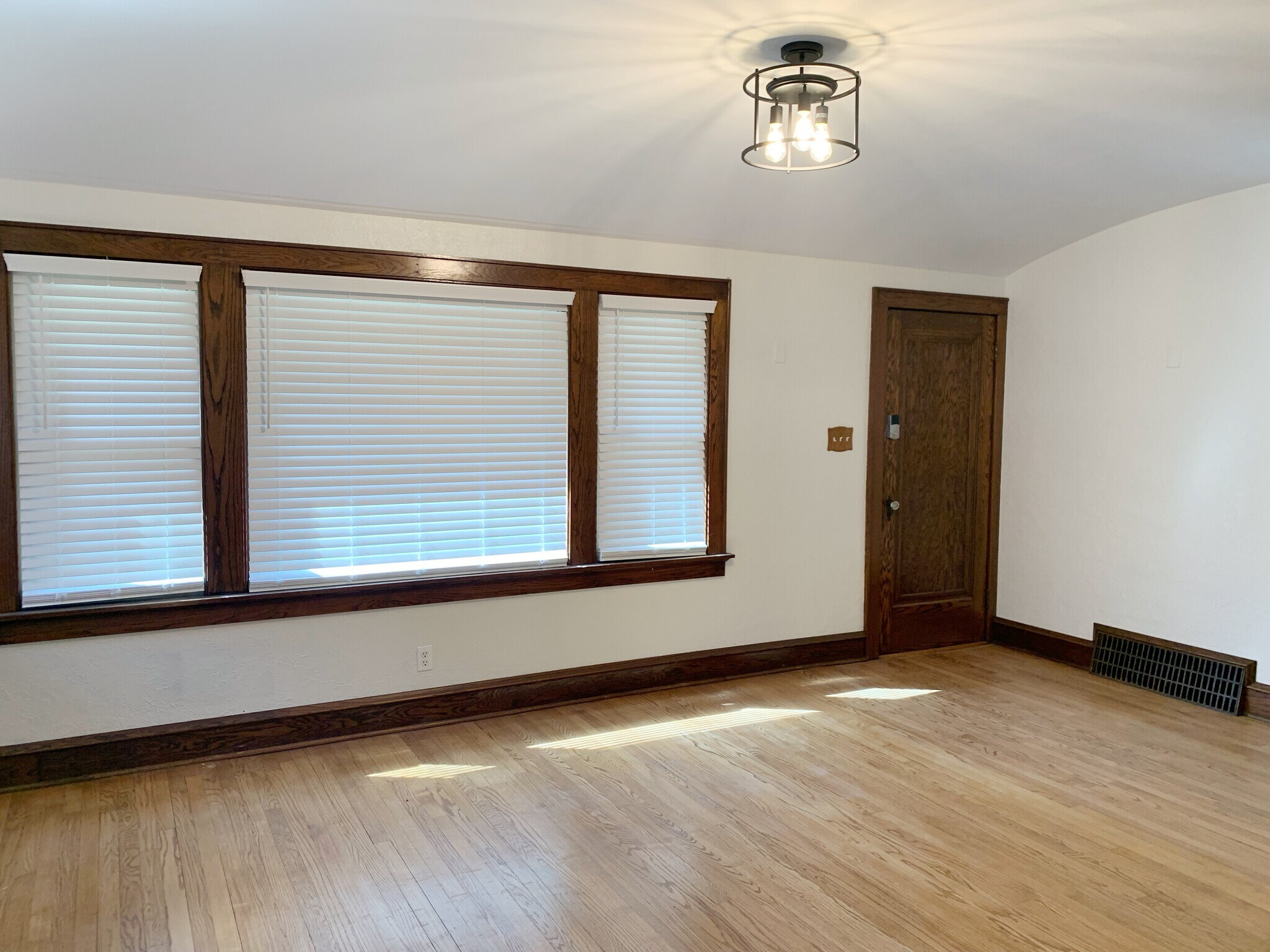 Building Photo - 2804 N 70th St