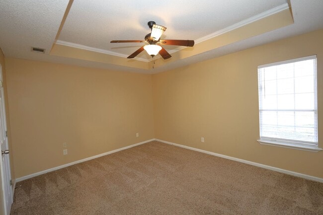 Building Photo - 3911 Nicole Ln