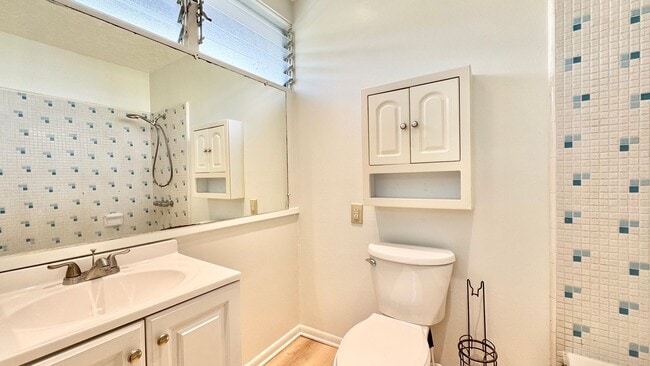 Building Photo - SPACIOUS 4 BEDROOM HOME IN DESIRABLE AIEA ...