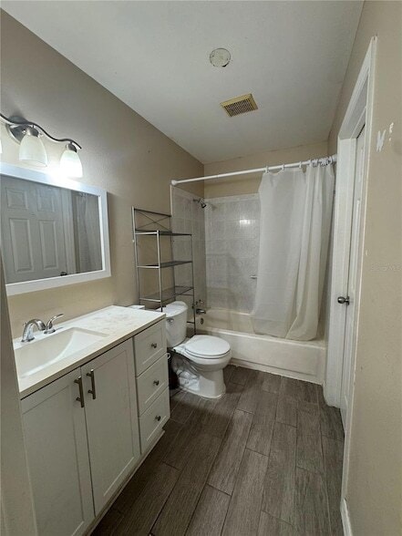 Building Photo - 5012 Downing St