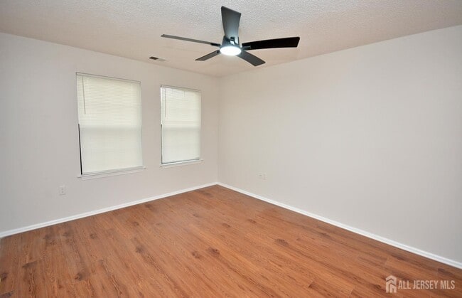 Building Photo - 25 Goodwin Dr