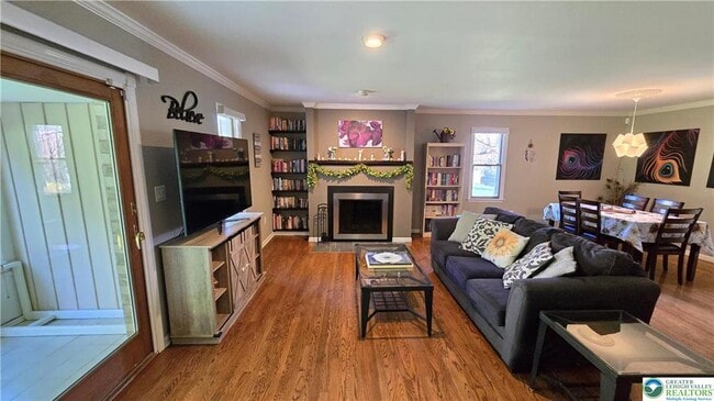 Building Photo - 194 Springhouse Rd