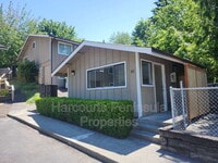 Building Photo - 35 NE Torval Canyon Rd