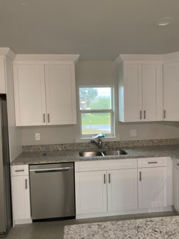 Building Photo - 5009 Benton St