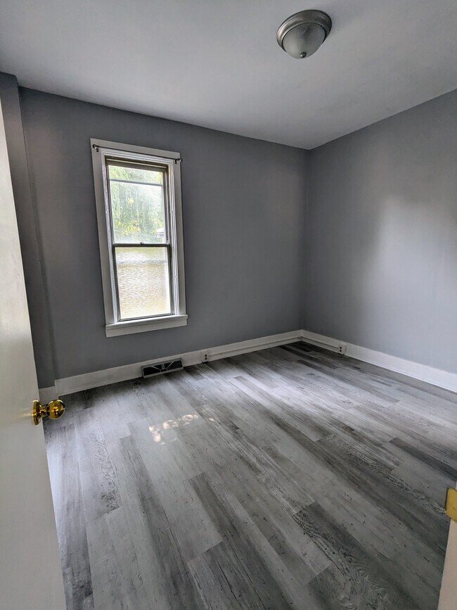 Downstairs bedroom - 413 N Maple St