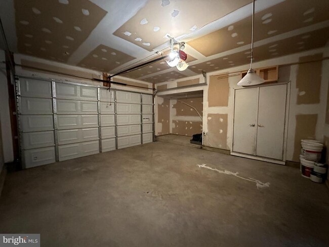 Building Photo - 17425 Grant Cottage Dr