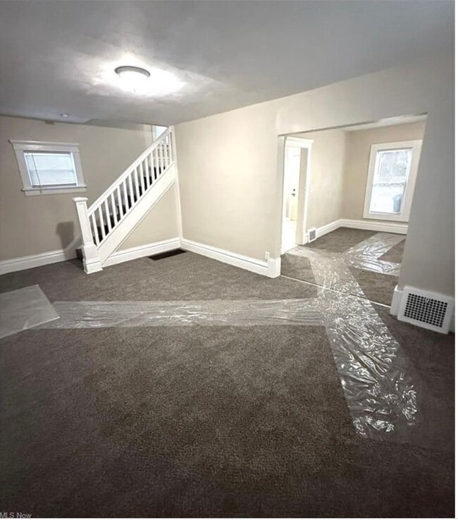 Building Photo - 3 Bedroom with Massive Primary Suite and Flexible Bonus Space